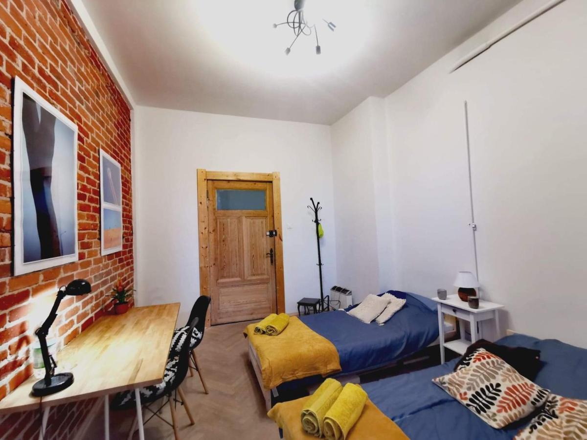 Smart Hostel Olsztyn Ольштин Екстер'єр фото